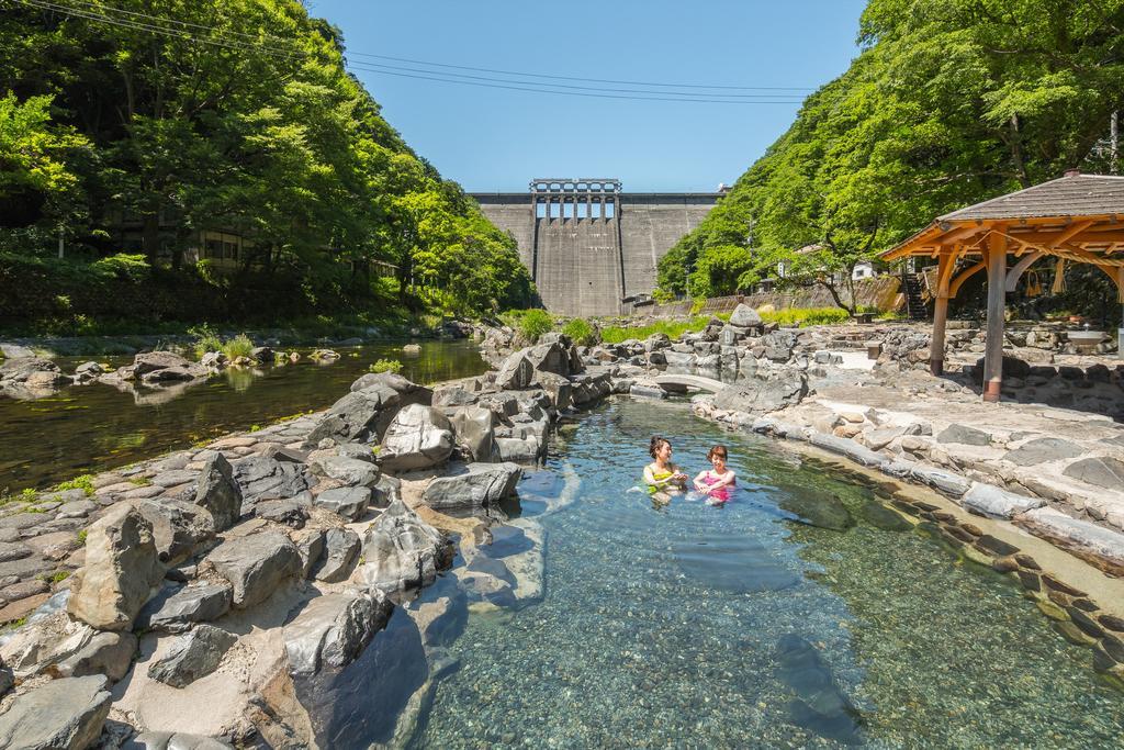 Hotel Kikunoyu Maniwa Exterior foto